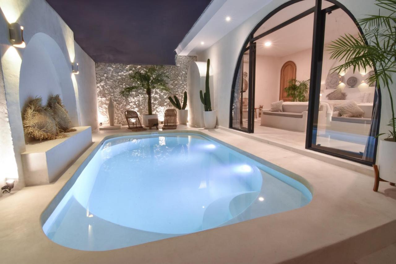 Bohemian Jogja Villas With Private Pool Kejayan Exteriér fotografie